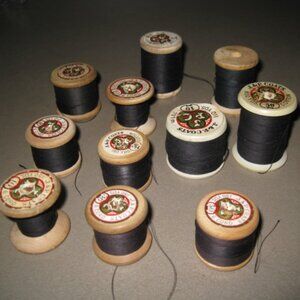 Lot of 11 Vintage Spools of Sewing Thread J & P Coats